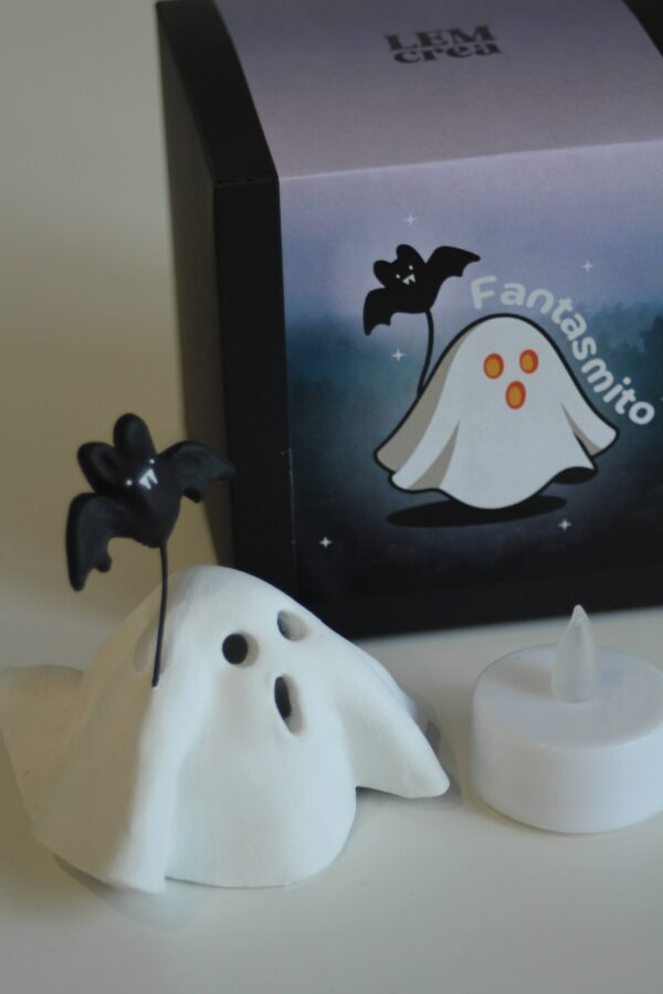Fantasmito con luz LED - Imagen 3